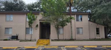 Main picture of 5501 Pokeweed Ct