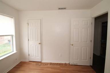 Main picture of 4301 Thunder Creek Dr