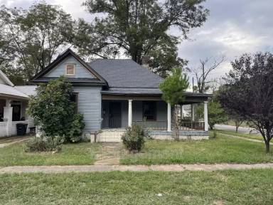 Main picture of 7330 1st Ave S