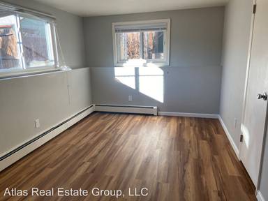 Main picture of 802 Swope Ave