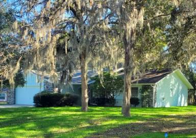 Main picture of 61 Greentree St