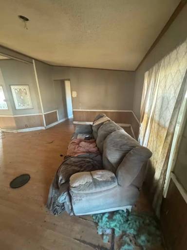 Main picture of 395 Joyner Loop