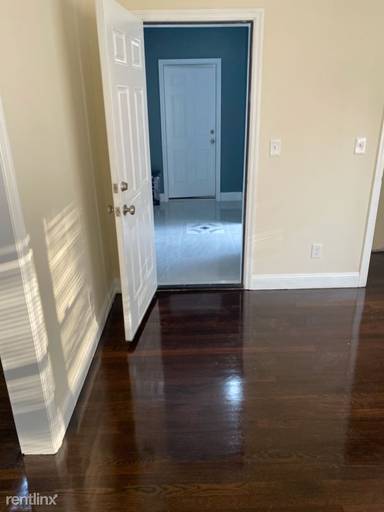 Main picture of 135 N Fulton Ave