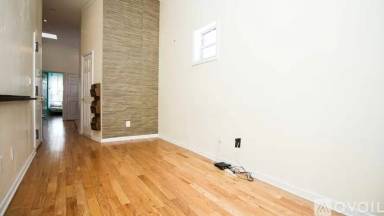 Main picture of 312 Evergreen Ave