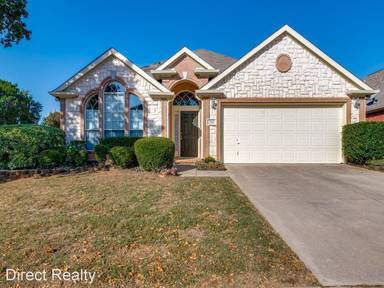 Main picture of 2101 Royal Oak Dr