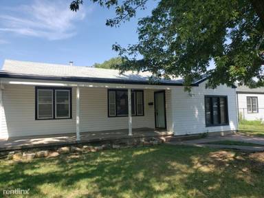 Main picture of 2701 N Estelle St