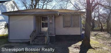 Main picture of 3129 W College St