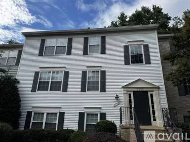 Main picture of 7750 New Providence Dr