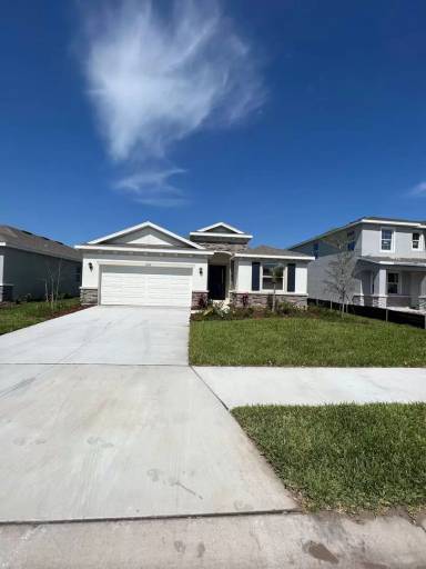 Main picture of 5206 Tannin Ln