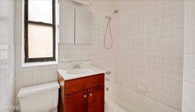 Main picture of 3106 Kingsbridge Ave