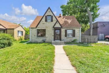 Main picture of 4024 N 44th St