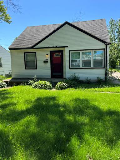 Main picture of 23681 Willard Ave