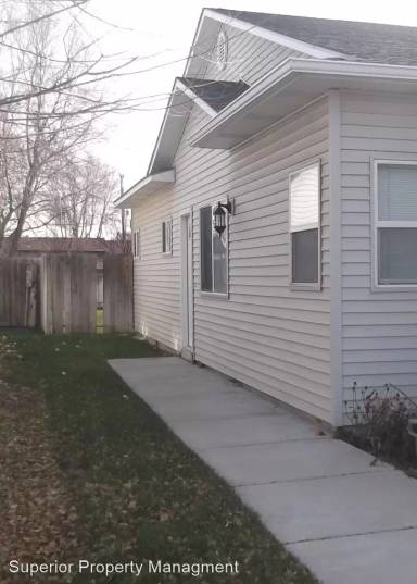 Main picture of 924 S Diamond St