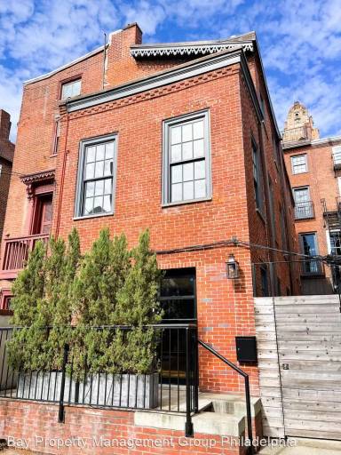 Main picture of 1516 Pine St