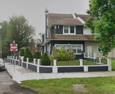 Main picture of 5115 E Roosevelt Blvd