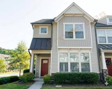 Main picture of 1014 Midtowne Way