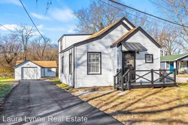Main picture of 6440 NW Waukomis Dr