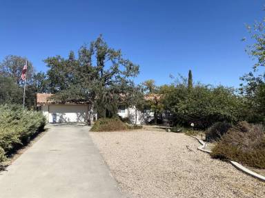 Main picture of 21205 Prospect Ave