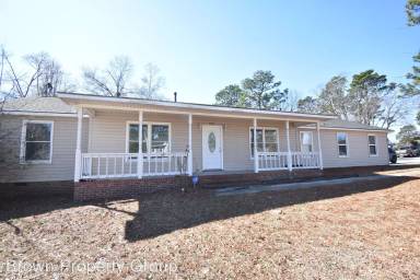 Main picture of 6147 Lake Trail Dr