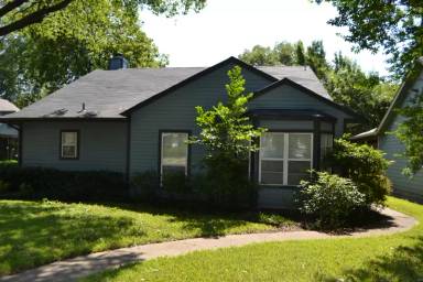 Main picture of 5614 Victor St