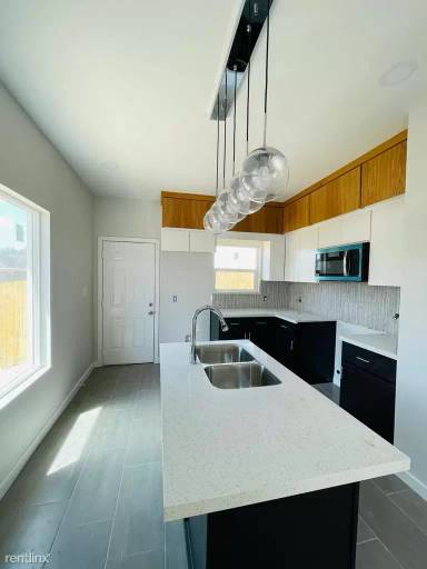 Main picture of 1003 Sugar Garden Ave