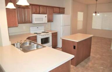 Main picture of 767 Moss Dr