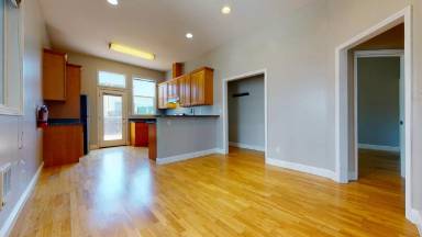 Main picture of 23 Boardman Place - F