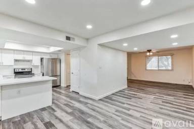 Main picture of Mesa Madrid Townhouses