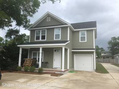 Main picture of 5031 Peachtree Ave