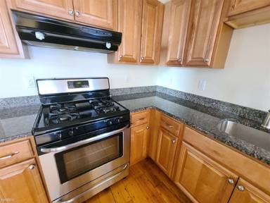 Main picture of 5 Smythe St