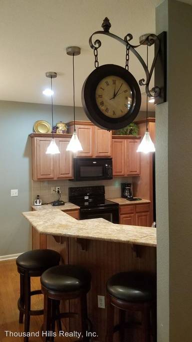 Main picture of 135 Residence Ln