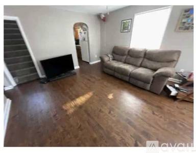 Main picture of 1002 N Hancock St