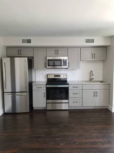 Main picture of 2815 Willow Street Pike