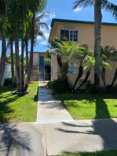 Main picture of 5369 Inglewood Blvd