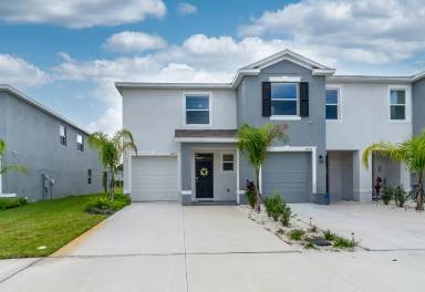 Main picture of 32956 Pez Landing Ln