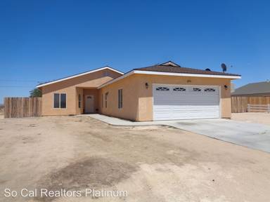 Main picture of 20443 California City Blvd