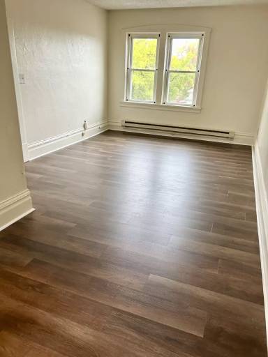 Main picture of 2618 2nd Ave W