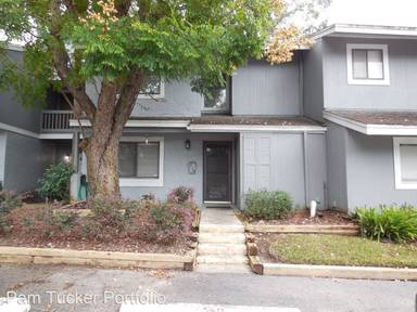 Main picture of 706 Saint Matthew Cir