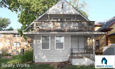 Main picture of 1035 S 14th St
