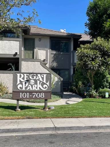Main picture of 150 E Los Angeles Ave
