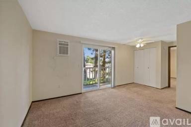 Main picture of 419 E Hawthorne Rd