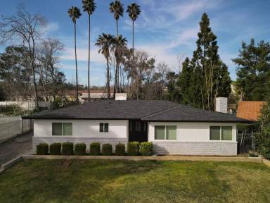 Main picture of 31956 Linda Ladera St