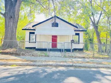 Main picture of 104 Miller St