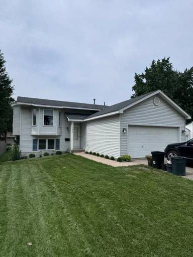 Main picture of 7412 4th Ave S