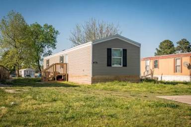 Main picture of 184 S King Charles Ct