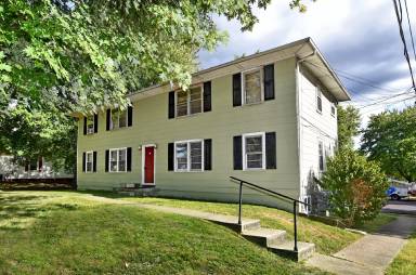 Main picture of 810 W Vine St