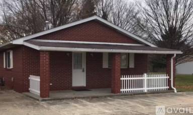 Main picture of 369 S Norwalk Rd W