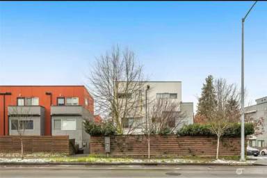 Main picture of 8601 Delridge Way SW