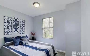 Main picture of 6900 Mountain Lake Pl