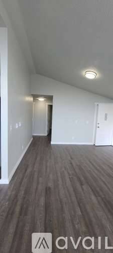 Main picture of 30324 13th Ave S